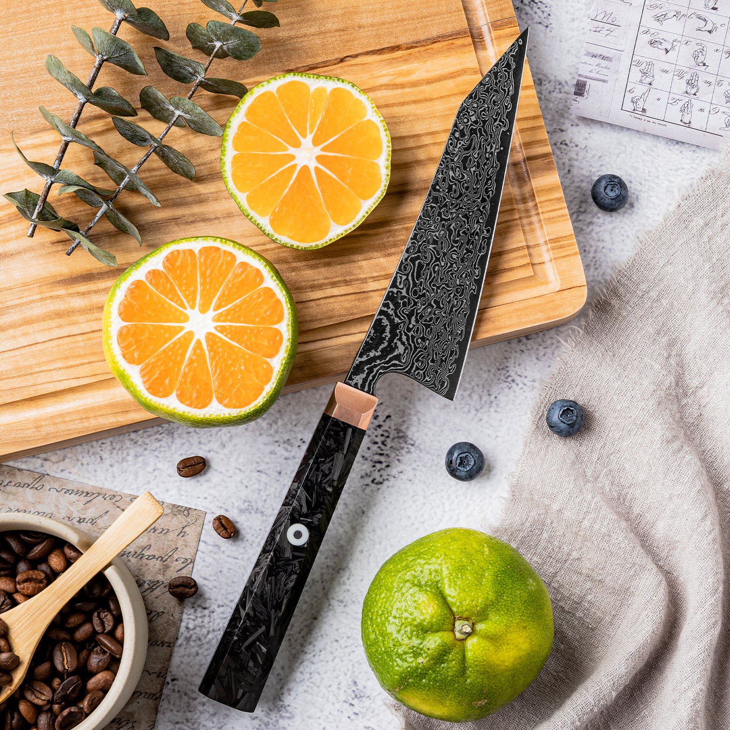 Kohlenstoffstahlmesser kiritsuke mit Damast-Lasergravur