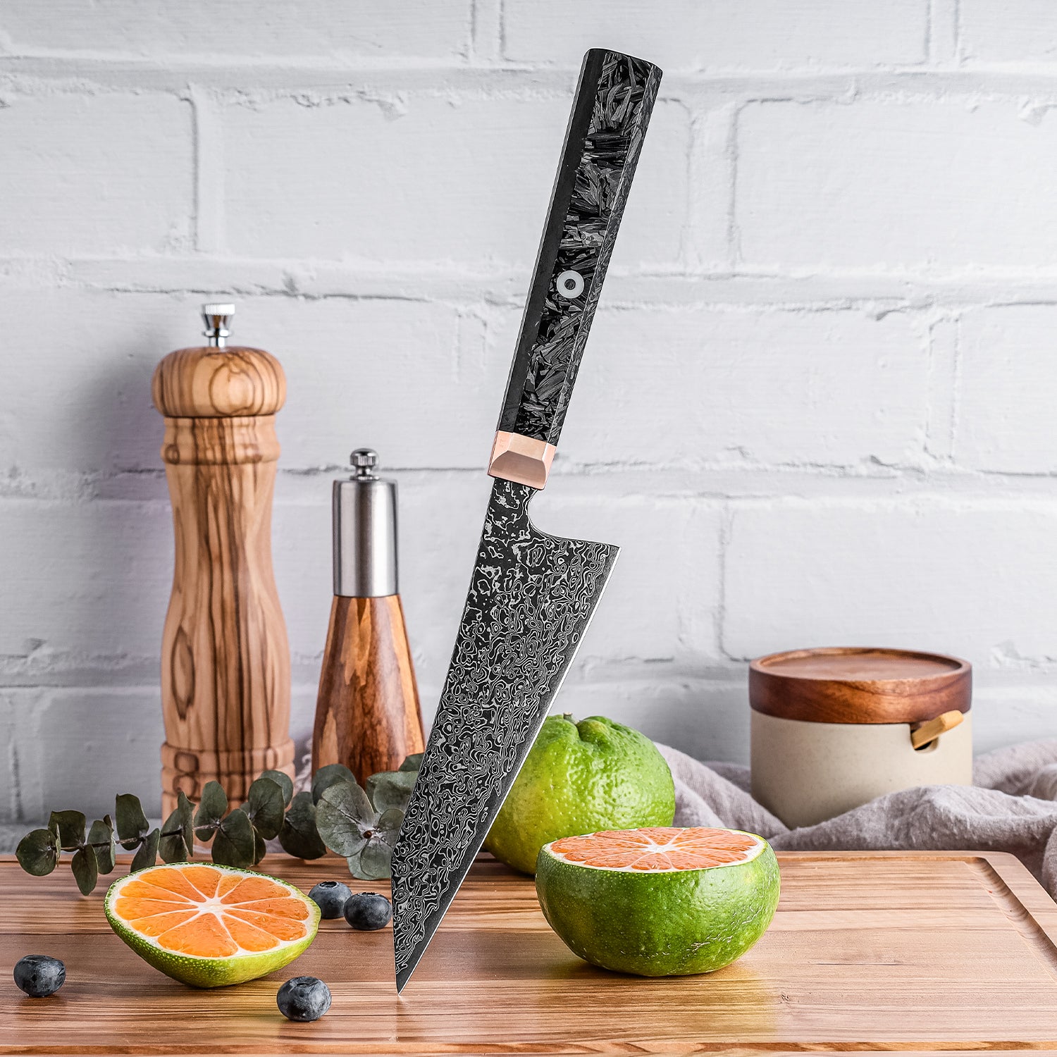 Kohlenstoffstahlmesser kiritsuke mit Damast-Lasergravur
